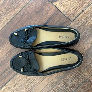 Michael Kors Women’s Sutton Moccasin. Size 9. Black.